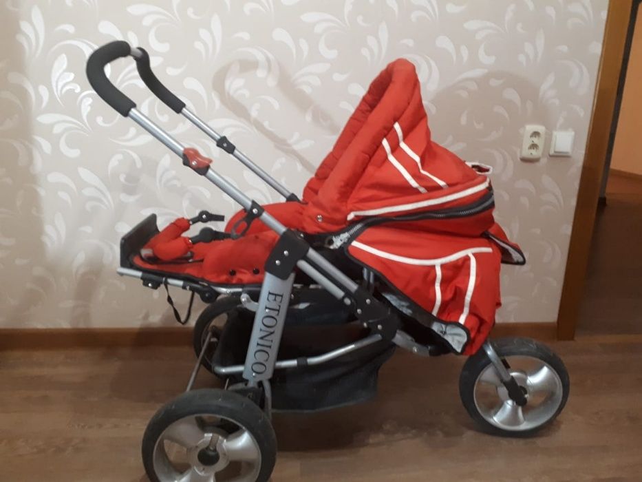 Детская коляска "Etoniko"