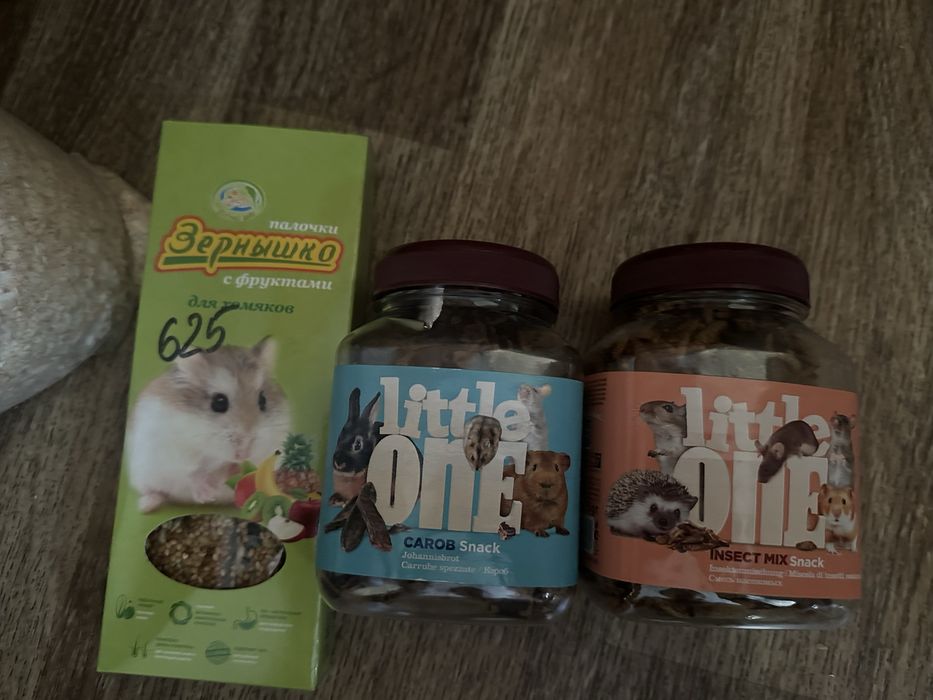 Корм для хомяка.
