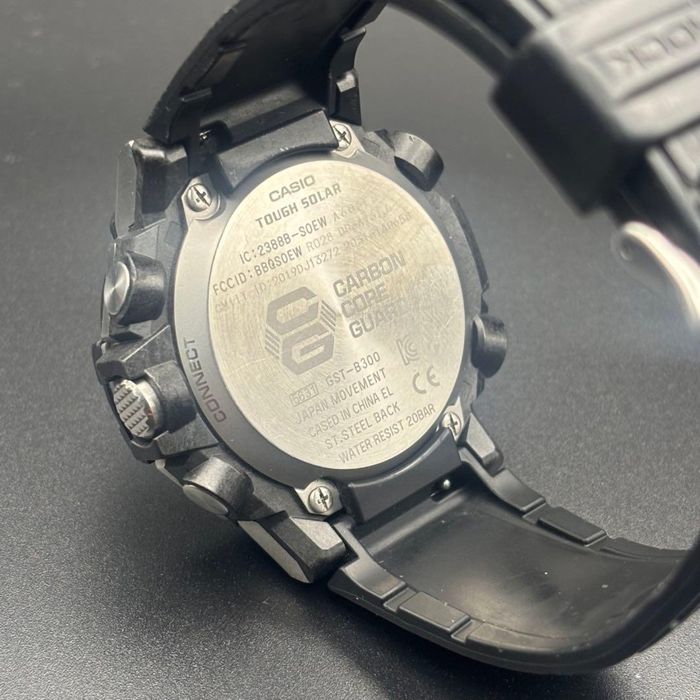 G Shock GST B300 1Ajf