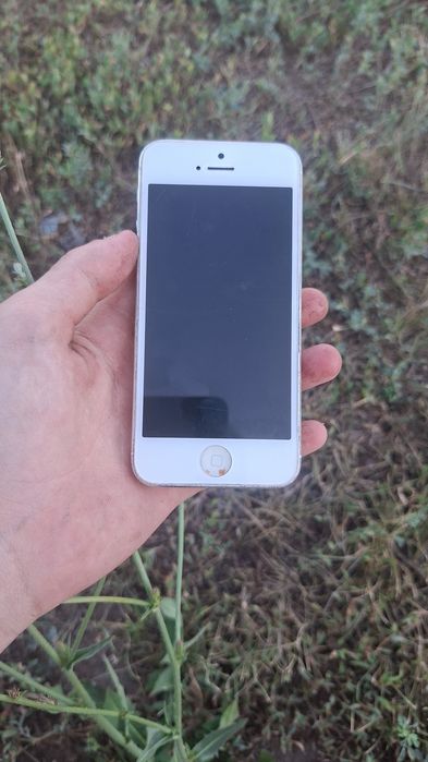 iPhone 5 продам за 6тыс
