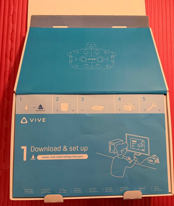 HTC Vive Pro Full Kit - casca VR, 2 base station 2.0, 2 controllere, cutie completa