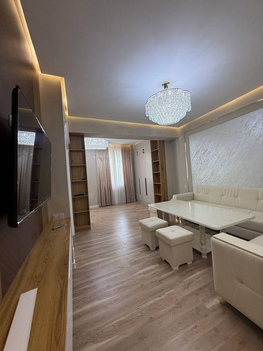 3х комнатная квартира на 2м этаже, Гагарина