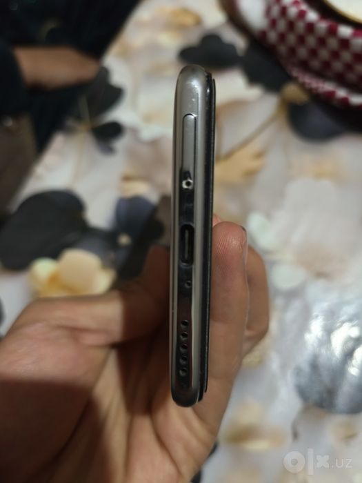 Redmi k40 12/256