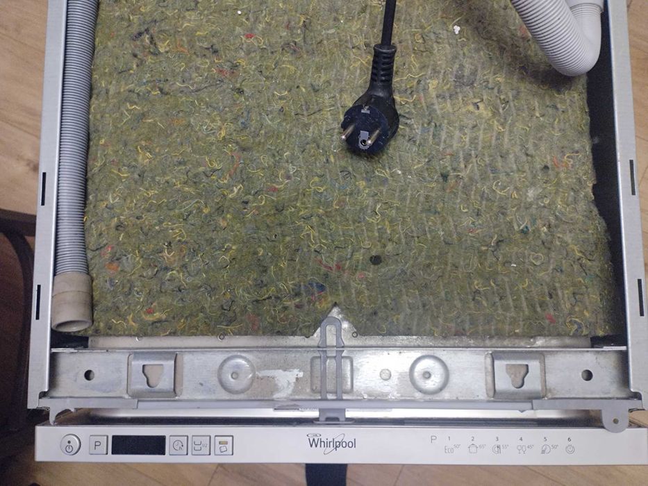 Съдомиална за вграждане Whirlpool, 10 комплекта