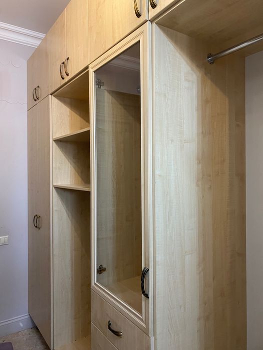 шкафы и мебель для прихожей