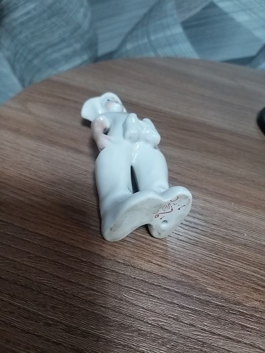 Продам статуэтки