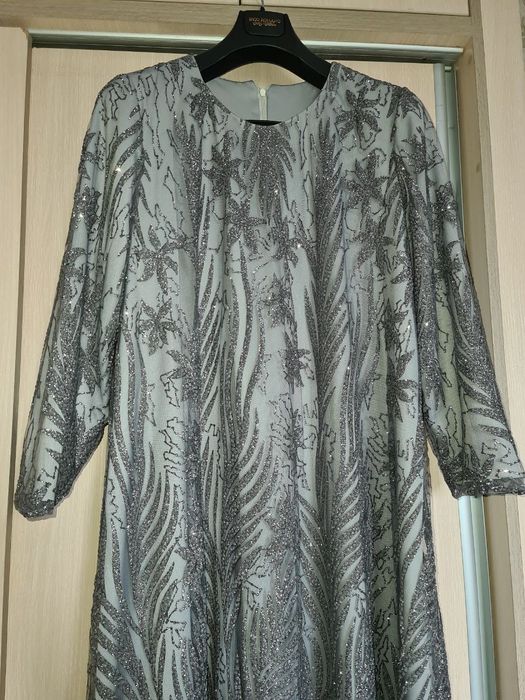 Продается вечернее платье