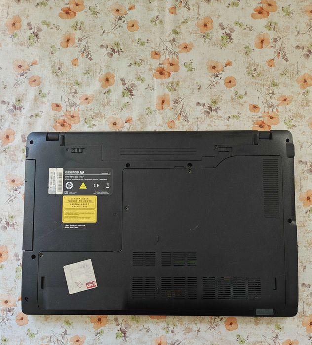 Laptop Essentiel B Smart’mouv 1506-1 - Pentru Piese / Componente