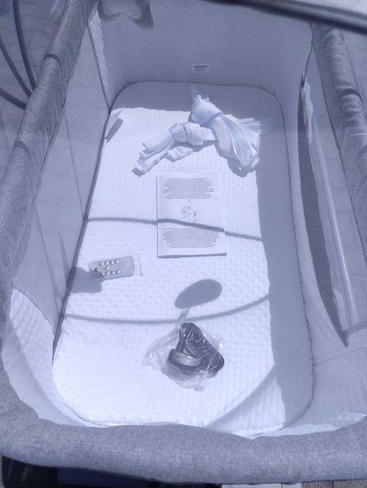 CANGAROO Легло люлка C`est la vie сив