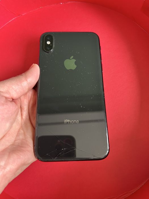 Продам IPhone 10