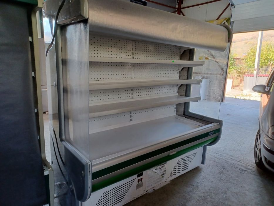 Vitrină frigorifică!
