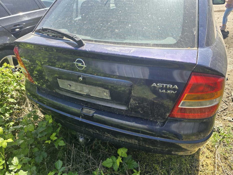 Opel Astra G 1.4i 90кс  бензин на части