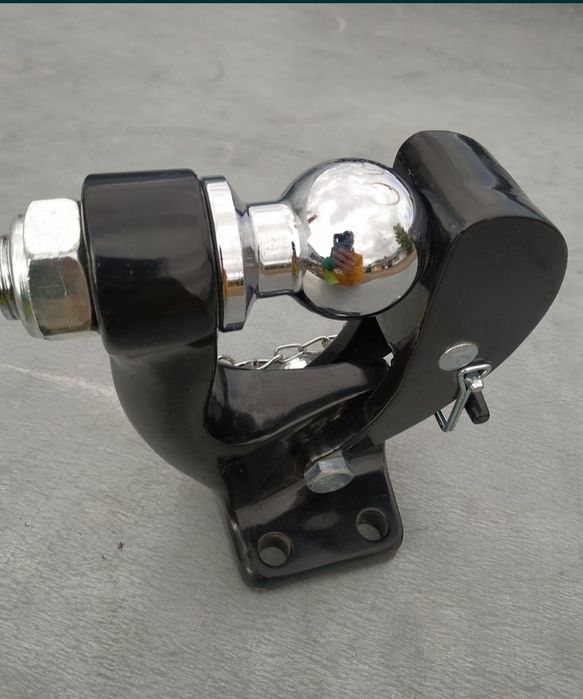 Фаркопы разные, для джипа и легковых