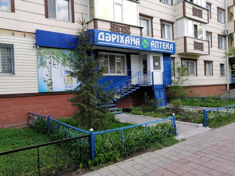 Продам ком. помещение на 1ой линии