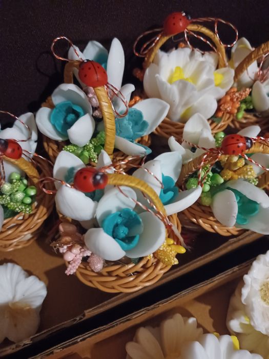 Flori din ceara naturala de soia și sapun