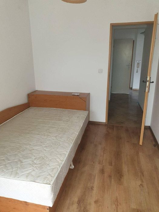 Дава се под наем Тристаен апартамент в София, Банишора - 87 кв.м за 599 € - Снимка #4