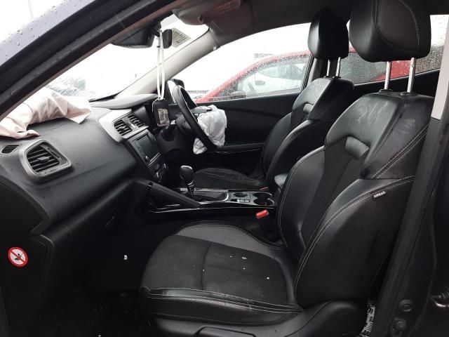 Dezmembrez Renault Kadjar 1