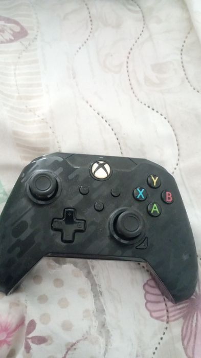 PDP Gaming кабелен контролер за Xbox / PC – като нов