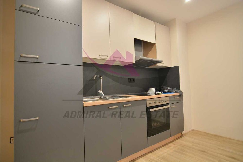 Дава се под наем Тристаен апартамент в Варна, Младост 1 - 86 кв.м за 700 € - Снимка #1