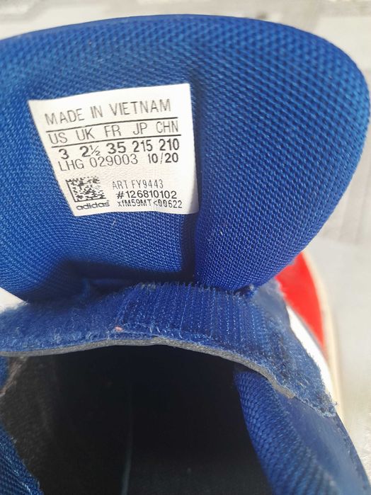 De vînzare adidași in stare bună nr 35...36