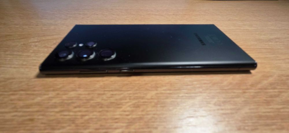 Samsung S22 Ultra 256GB Storage, 12GB RAM