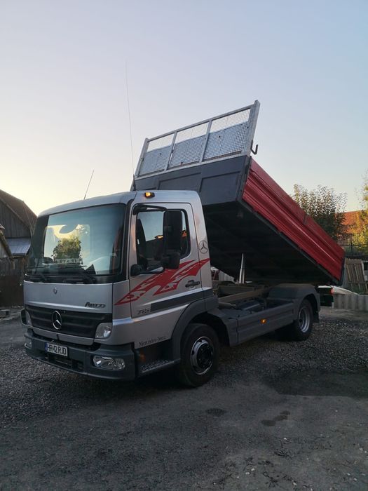Mercedes  Atego, basculabila trei parti. Stare foarte buna de functionare.