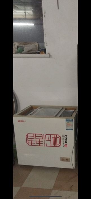 Морозильник рабочий цвет белый