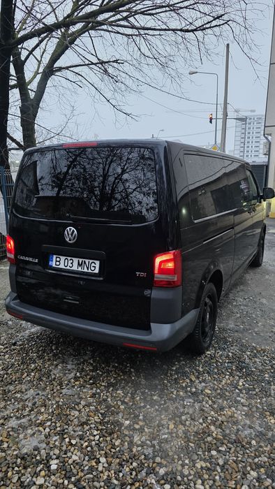 Se vinde auto VW Caravelle 8+1 locuri 2.0 BiTdi DSG  2013 T5 Multivan