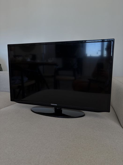 Vand televizor Samsung diagonala 85 cm
