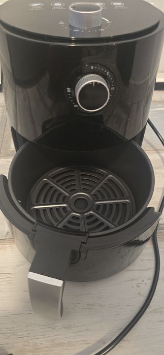Air fryer Swiss Home