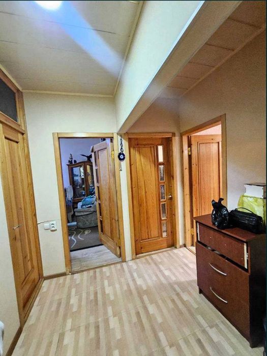 Продаётся 3/2/5 на БУЗ 1 ( художников)