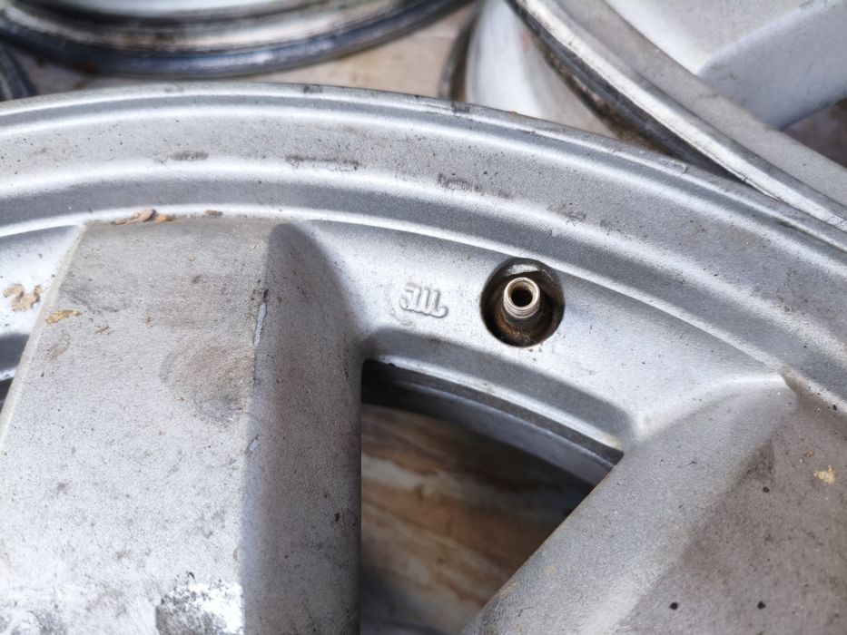 Диски R18/6x139.7 Mitsubishi Original