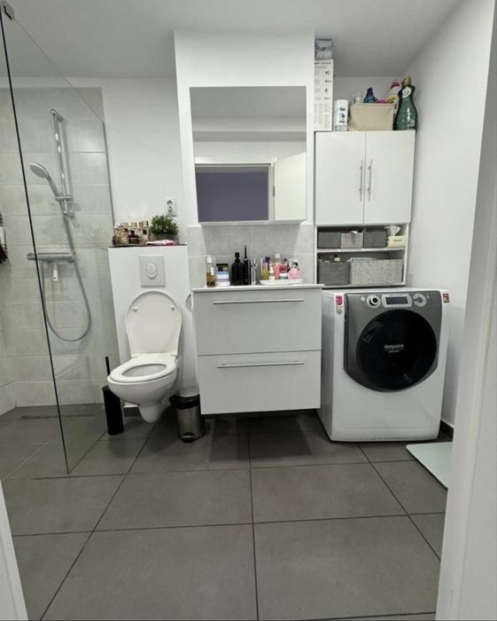 Apartament 1 cameră, 38 mp utili, garaj inclus ( fara agentii )