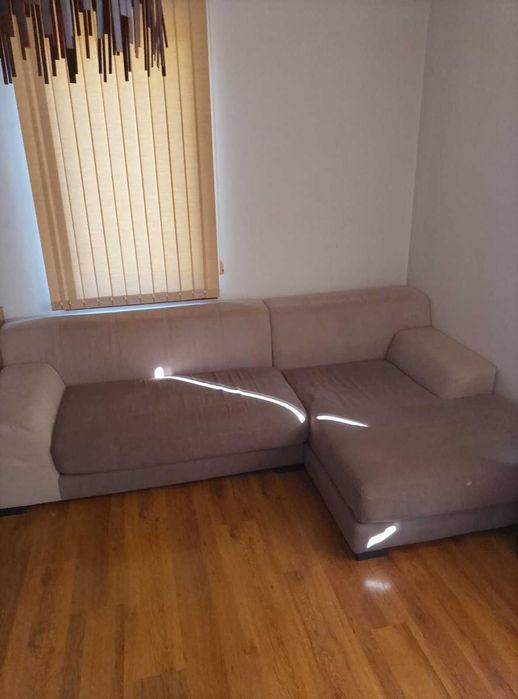Ъглов диван - бежов