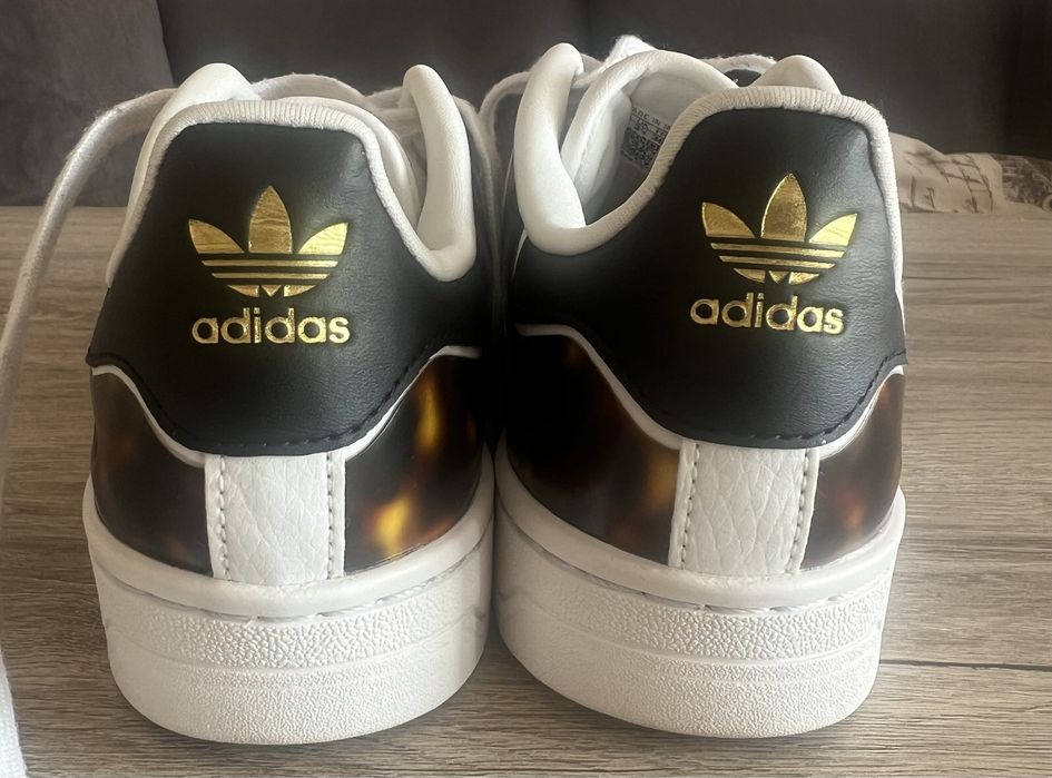 Маратонки Adidas Originals 36 номер