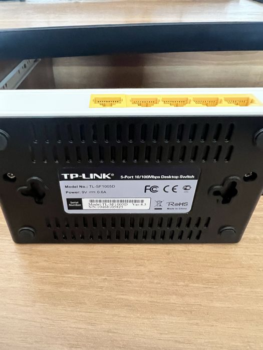 Switch TP-LINK TL-SF1005D, 5 x 10/100Mbps