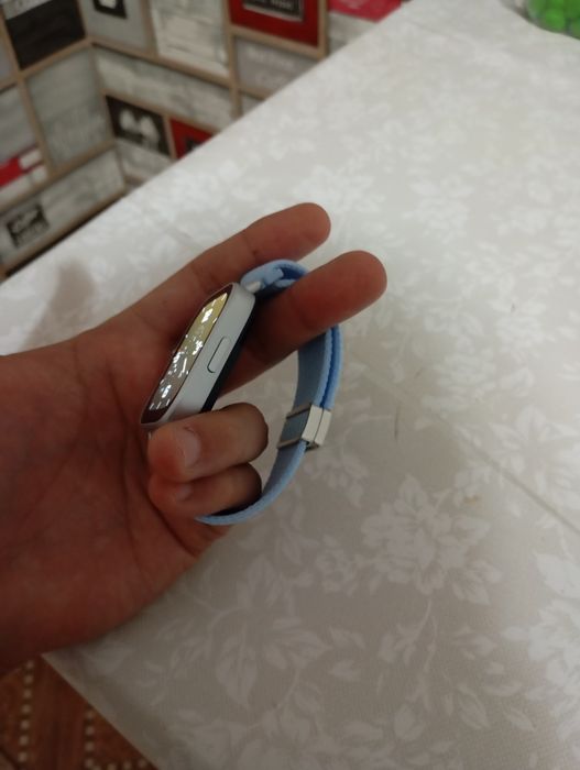 Продам срочно смарт часы Redmi Watch 5