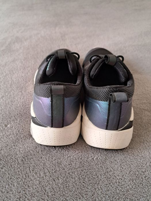 Маратонки GEOX размер 35