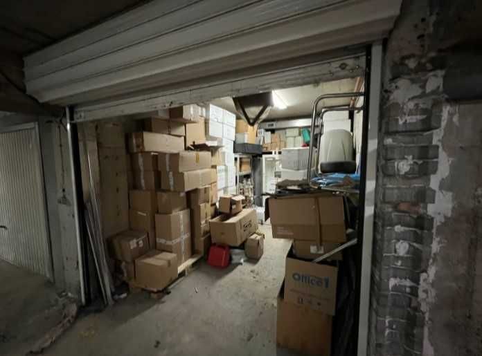 Дава се под наем Гараж / Паркомясто в София, Център - 18 кв.м за 260 € - Снимка #2