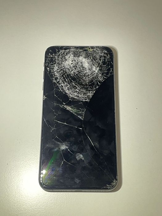 Vand doua iphone xs max