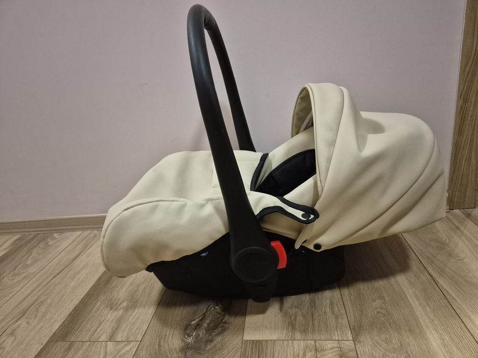 Бебешка количка 3 в 1