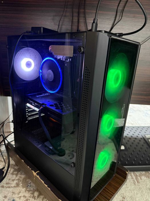 Komyuter Core i5 / Ozu 32 gb / video karta 3060 - 12 gb / LG 29 ekran