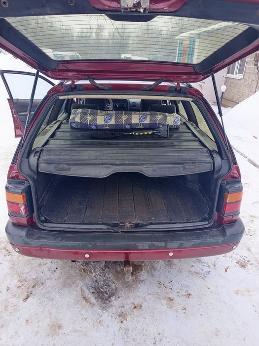 Продам пассат б 3 универсал