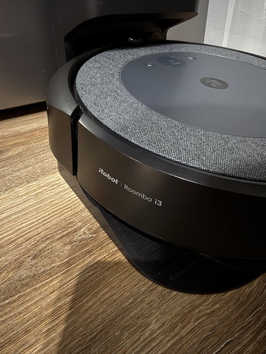 Aspirator IRobot Roomba i3+