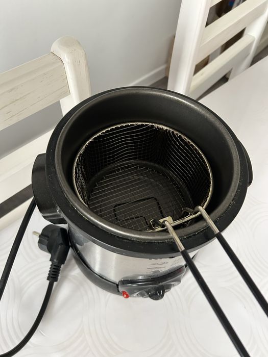 Продается фритюрница