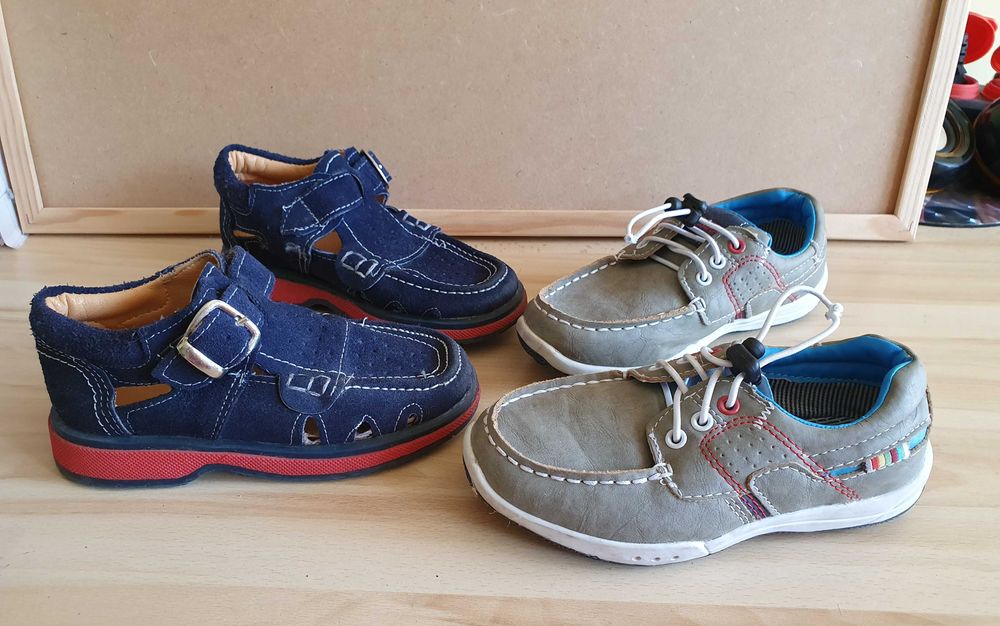 Детски обувки от естествена кожа