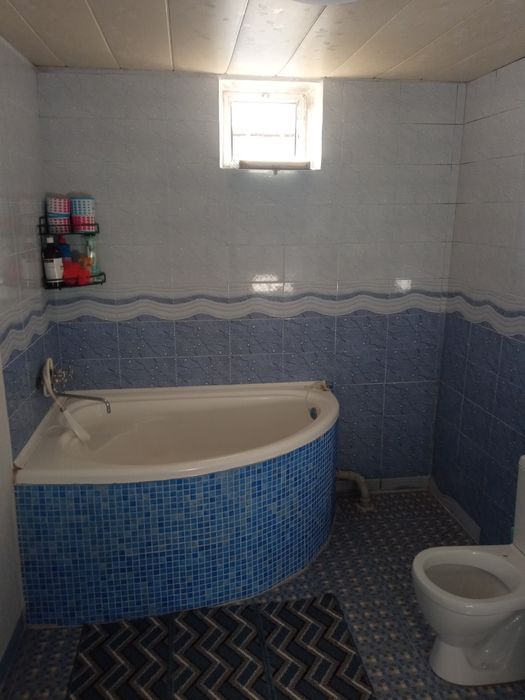 Савин савхозда Ховле уй сотиладе.45миг долер