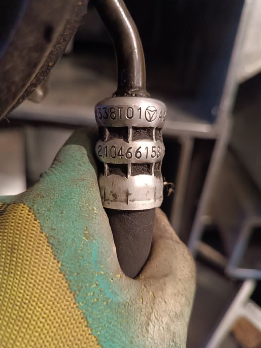 Гур насос от Мерседес w211 дизель