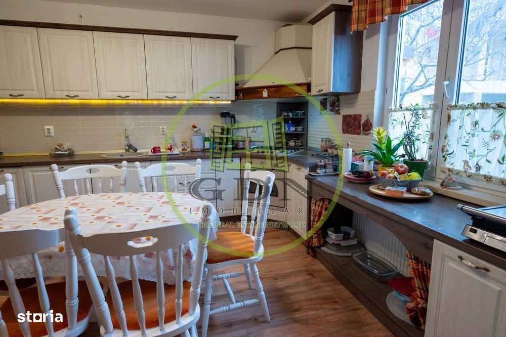 Casa de vanzare STUPINI