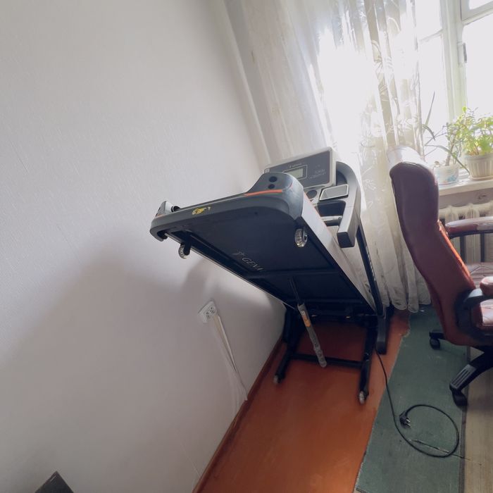 Беговая дорожка Genau 2,8л.с